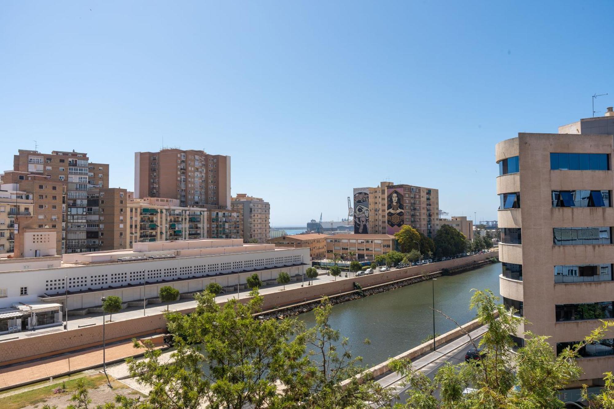 Bubu Apartments By Charming Stay Malaga Luaran gambar